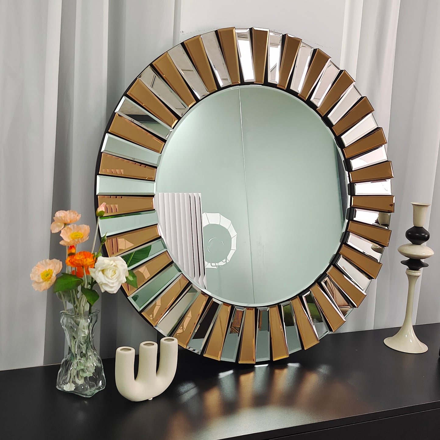Contemporary Decorative Wall Mirror Round Starburst Mirror w/ Glass Beveled Edge for Living Room